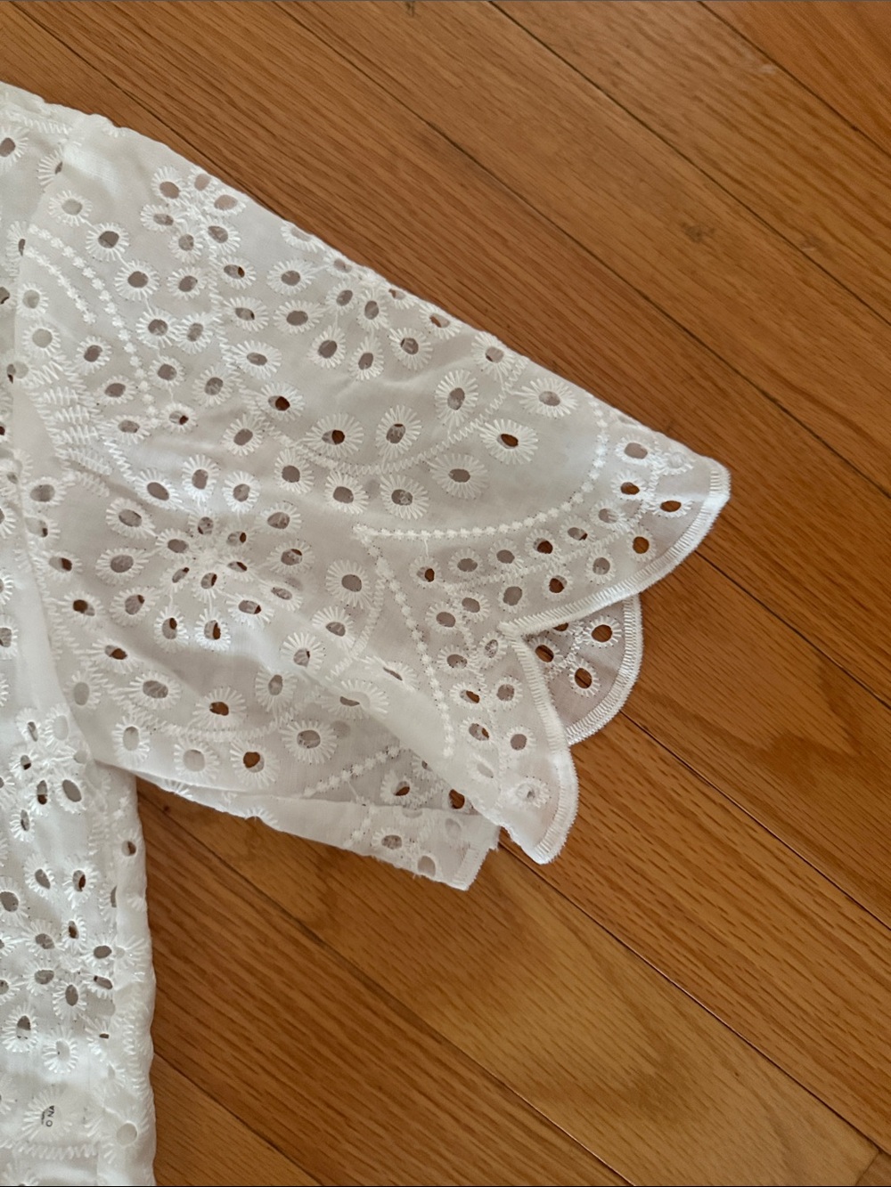 Sweaty Rocks White Eyelet Collared Cropped Button-Front Top - Picture 3 of 5